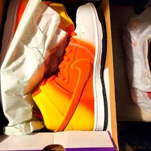 Nike SB Dunk Hi Pro size 13. Sweet.tooth